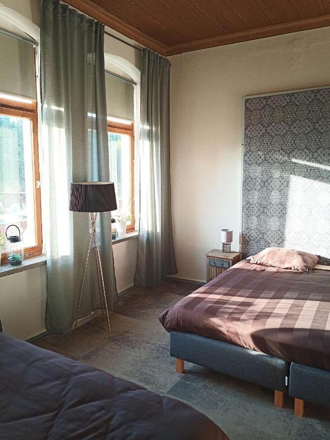 Bed and Breakfast Zur Friedrichsruh Oelsnitz  Exterior foto